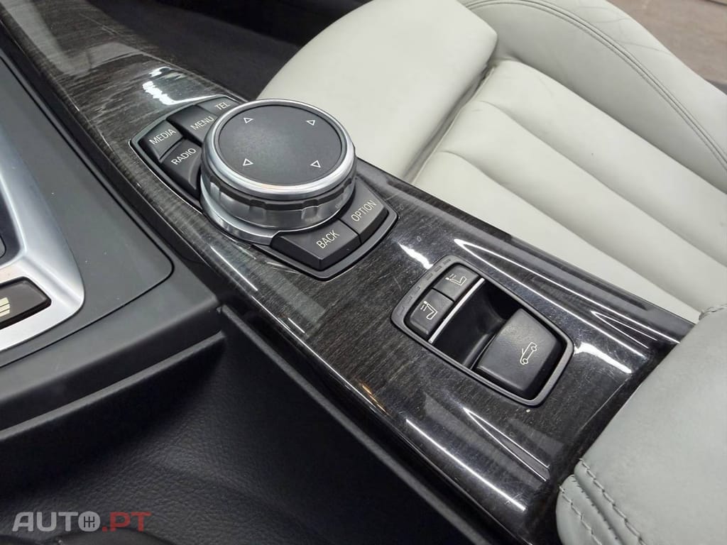 BMW M4 Shadow Line DKG