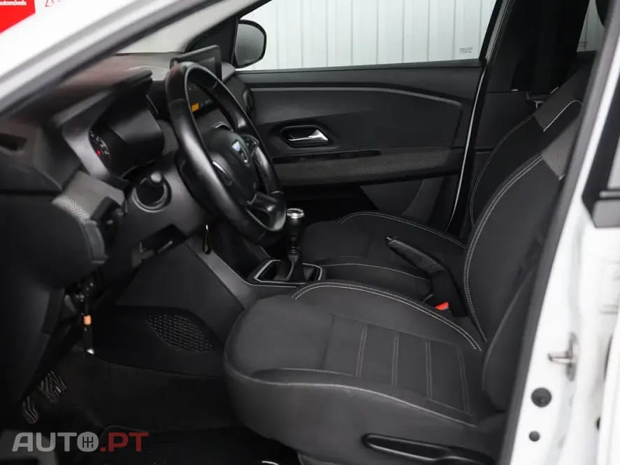 Dacia Jogger 1.0 ECO-G Expression 7L Bi-Fuel