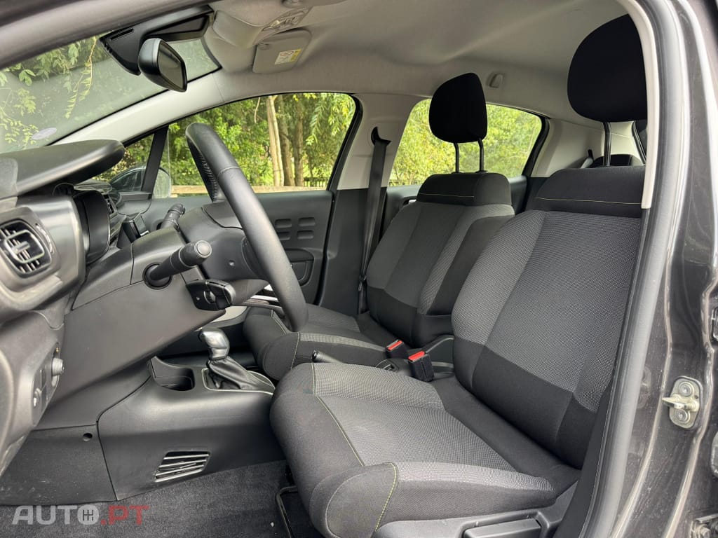 Citroen C3 1.2 PureTech Shine EAT6