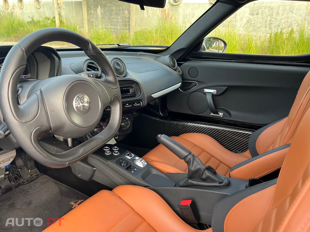 Alfa Romeo 4C 960