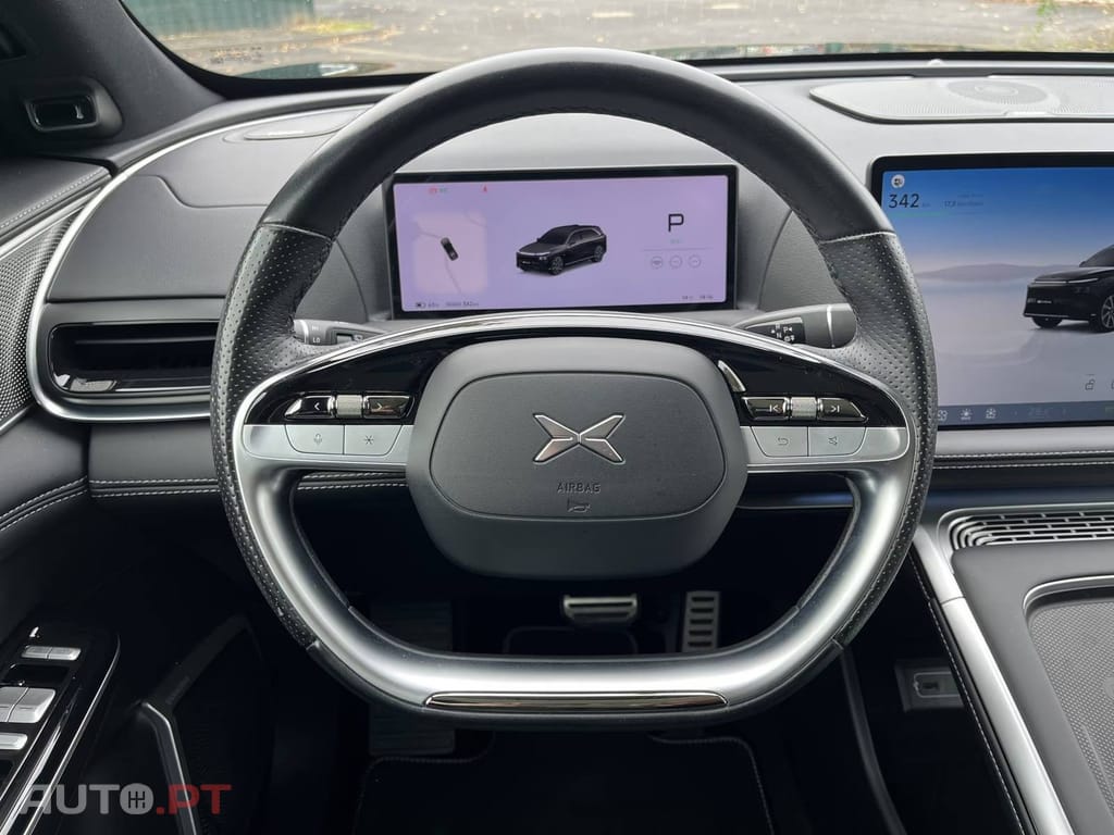 XPeng G9 98 kWh AWD Performance