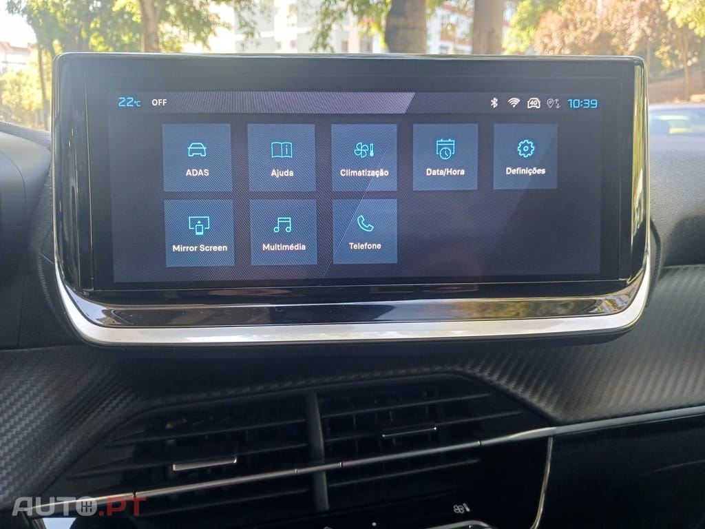 Peugeot 208 1.2 Hybrid Allure e-DCS6