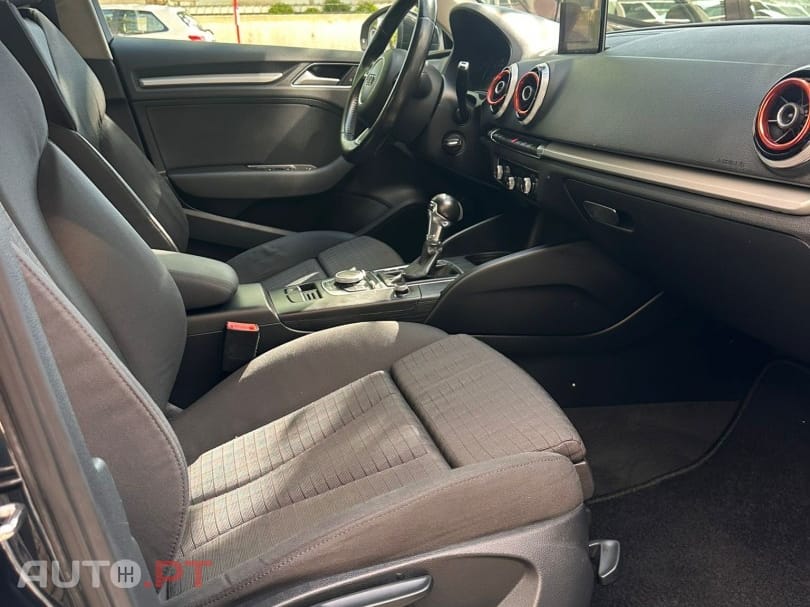 Audi A3 Sportback 1.6 TDI S tronic sport
