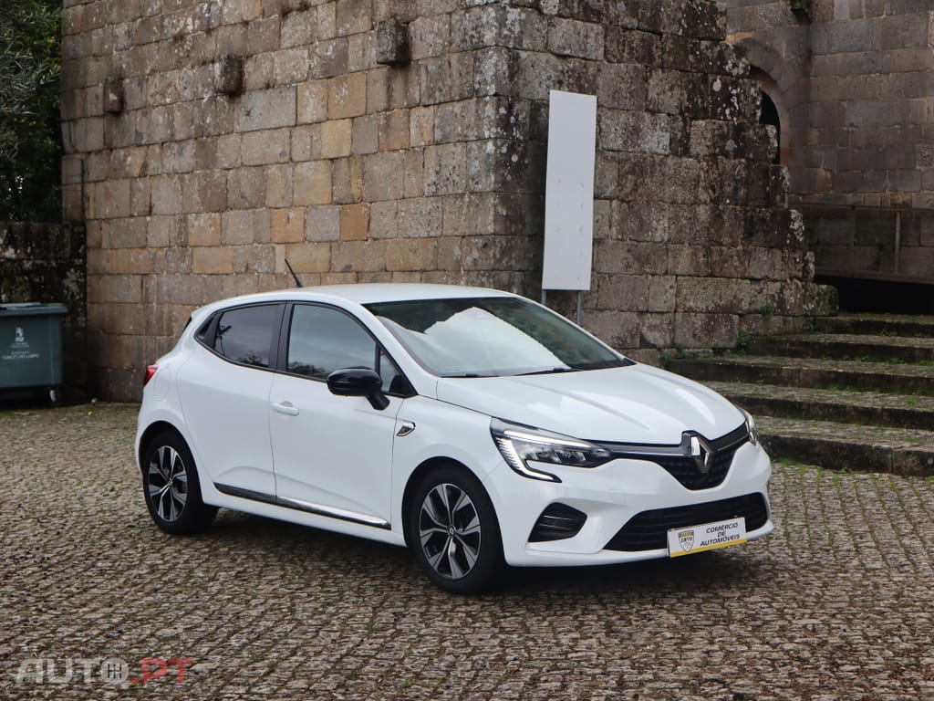 Renault Clio 1.0 TCe Limited Bi-Fuel