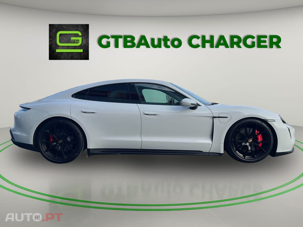 Porsche Taycan GTS I.V.A DEDUTIVEL 