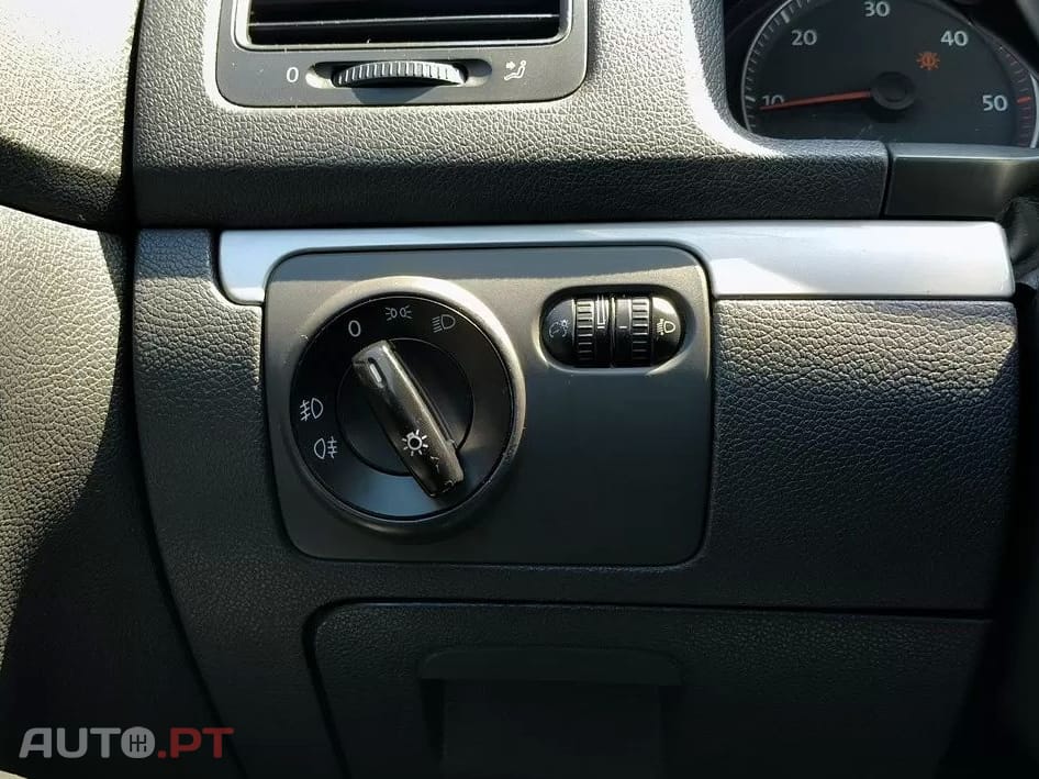 Volkswagen Golf 2.0 TDi Sport