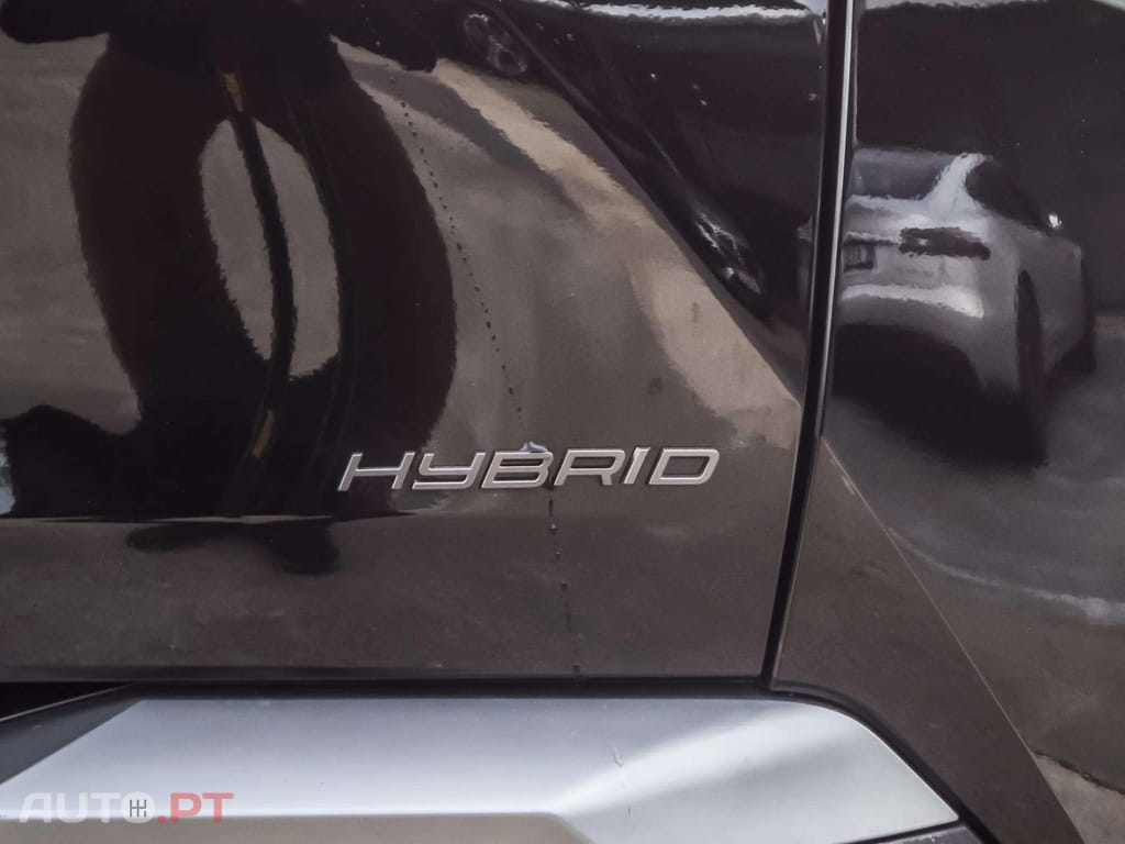Peugeot 3008 1.2 Hybrid Allure e-DCS6