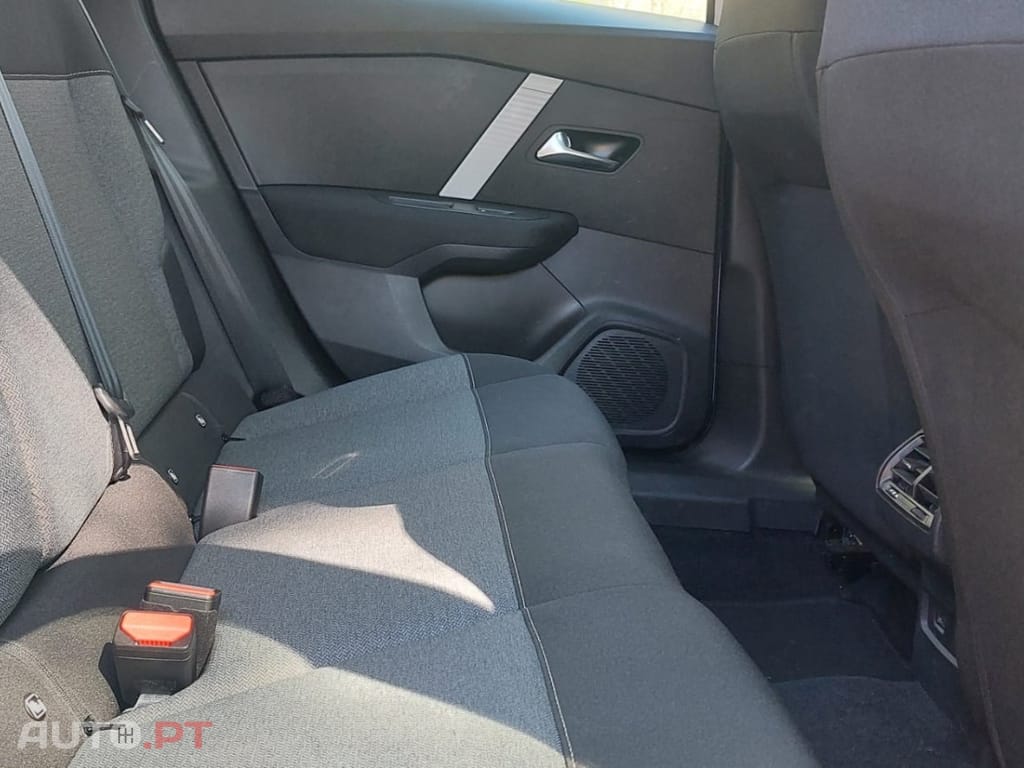 Citroen e-C4 136 YOU