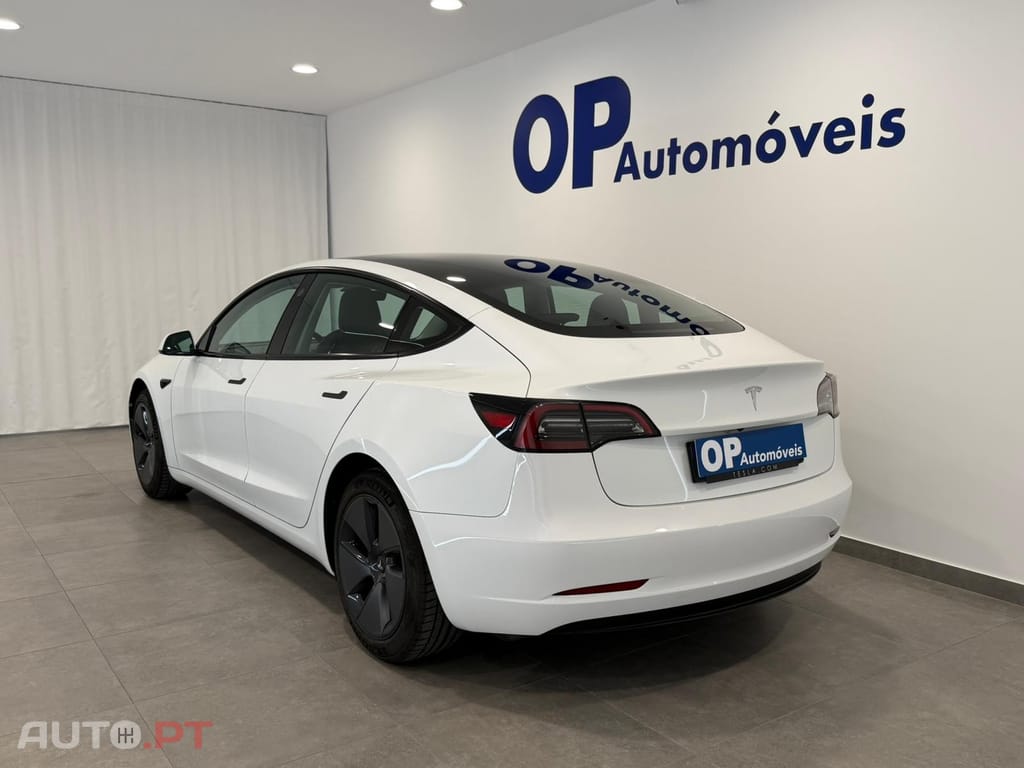 Tesla Model 3 Tração Traseira