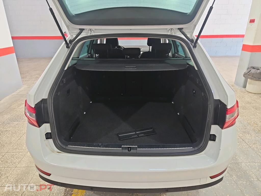 Skoda Superb Break 2.0 TDI Ambition DSG