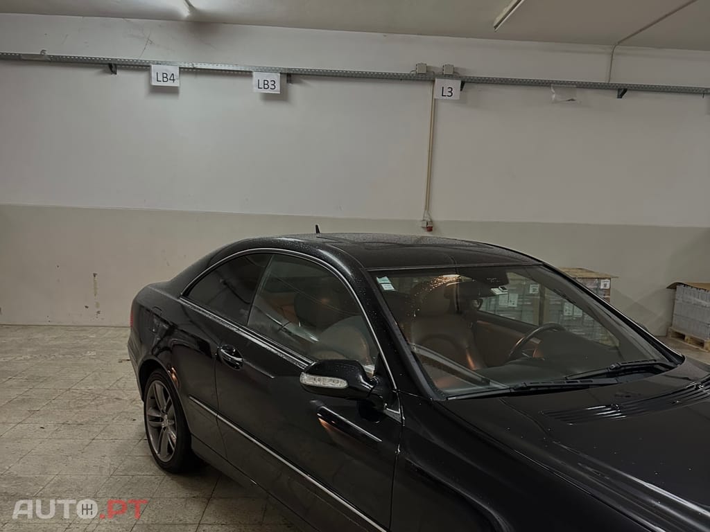 Mercedes-Benz 220 CDI