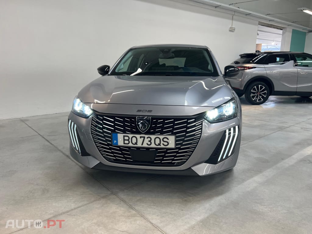 Peugeot E-208 51 kWh Allure