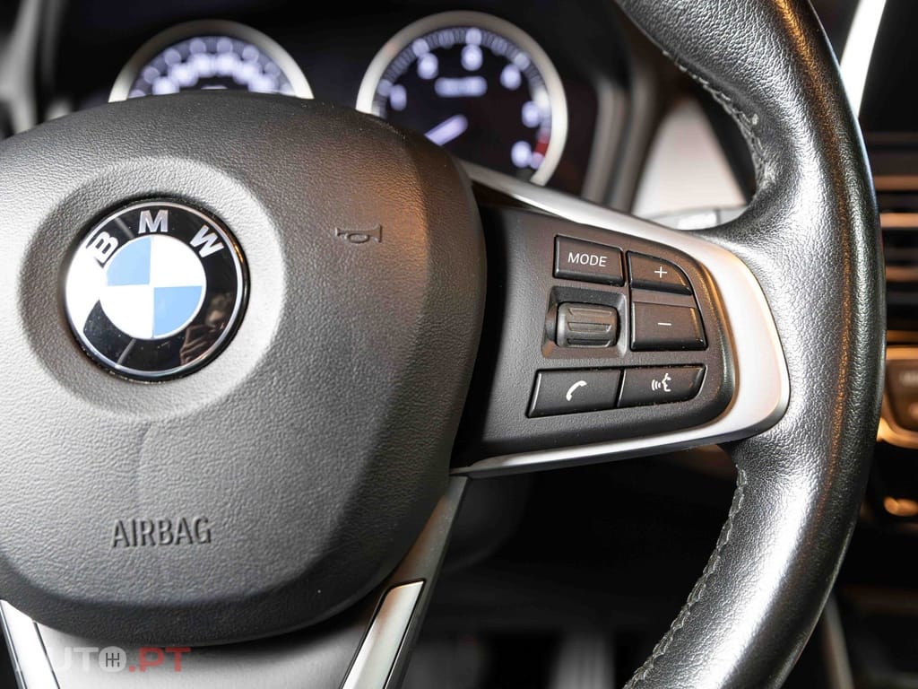 BMW 216 d Aut. Sport Line