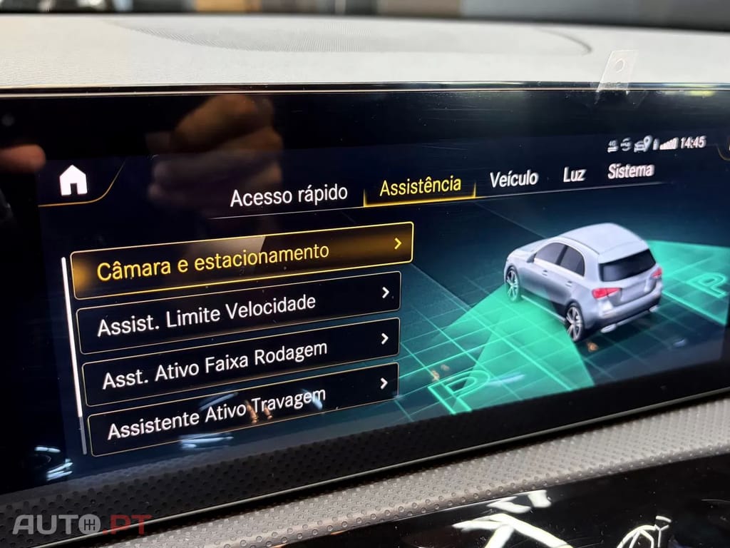 Mercedes-Benz A 200 AMG Line