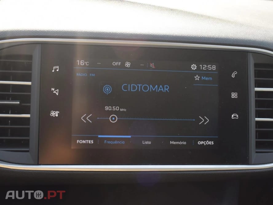 Peugeot 308 1.5 BlueHDi Business Line