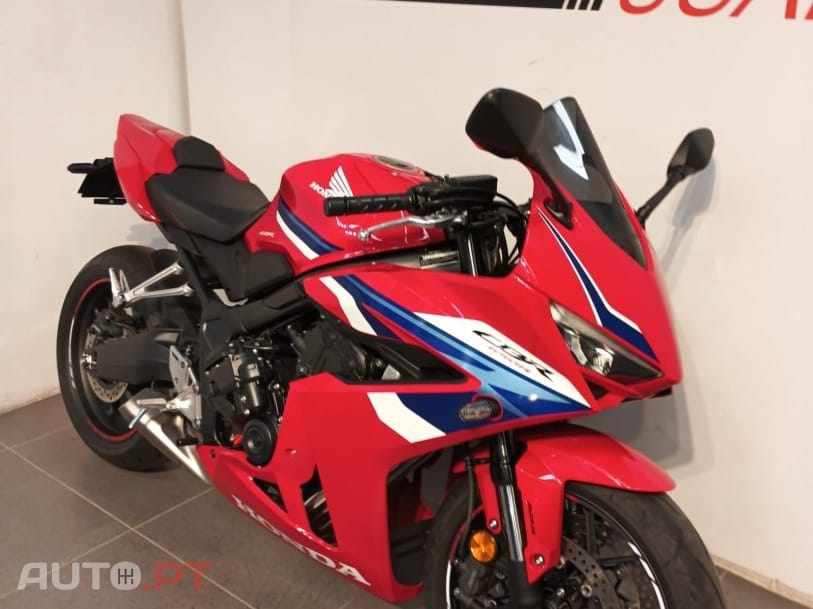 Honda CBR 650 R E-CLUTCH