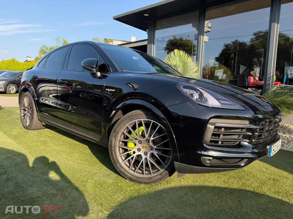 Porsche Cayenne E-Hybrid Tiptronic S