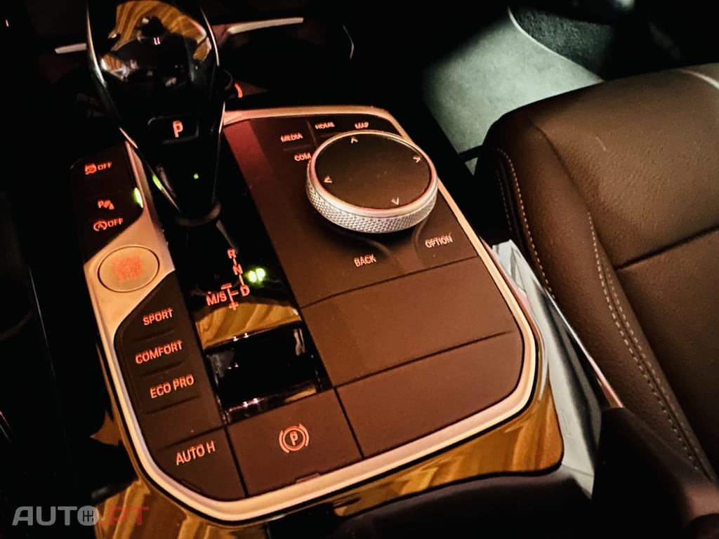 BMW 218 i Line Luxury
