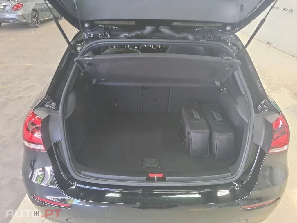 Mercedes-Benz A 250 e Style Plus