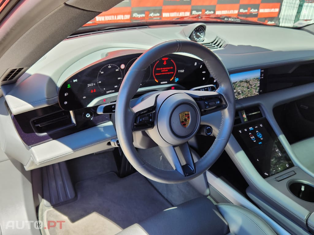 Porsche Taycan 4S bateria Performance Plus