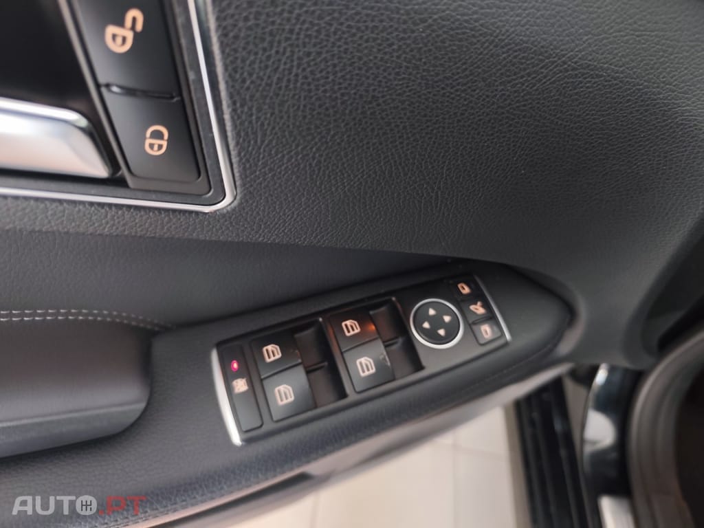 Mercedes-Benz E 220 BlueTEC Avantgarde