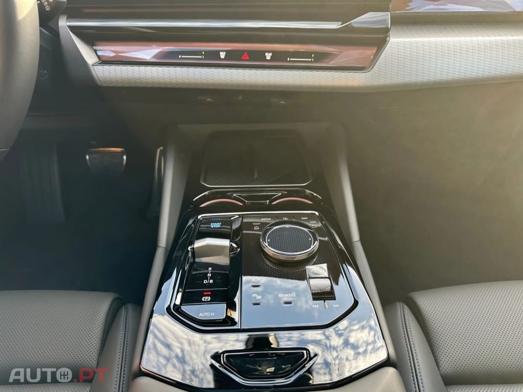 BMW i5 eDrive40 Touring M Pro I.V.A DEDUTIVEL 