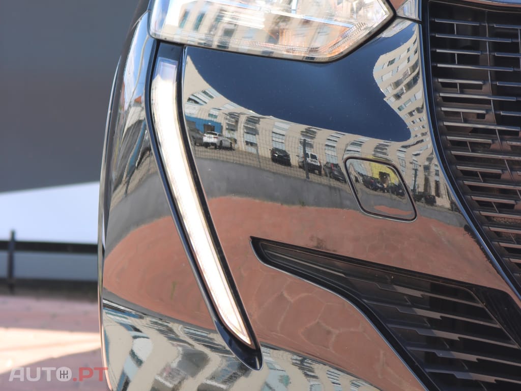 Peugeot E-208 Active Pack
