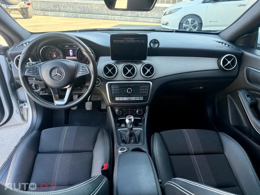 Mercedes-Benz CLA 180 d Urban