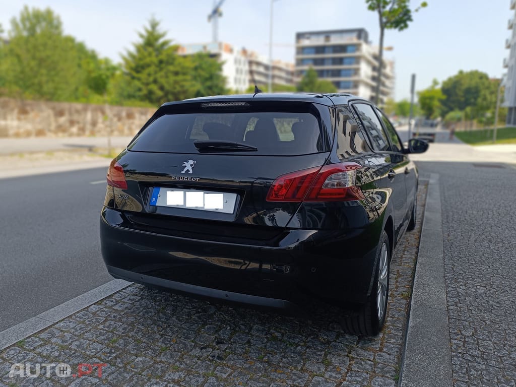 Peugeot 308 1.6 BlueHDi Style