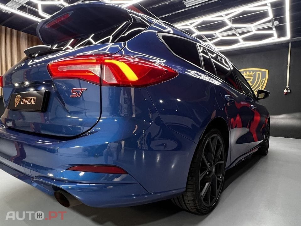 Ford Focus SW 2.3 EcoBoost S&S ST