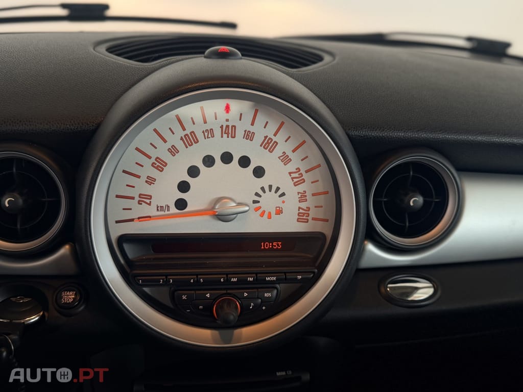 MINI Cooper One 1.6