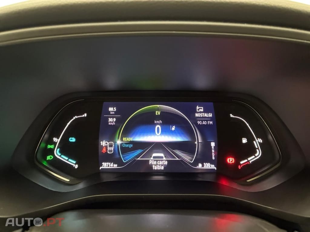 Renault Arkana E-Tech Evolution