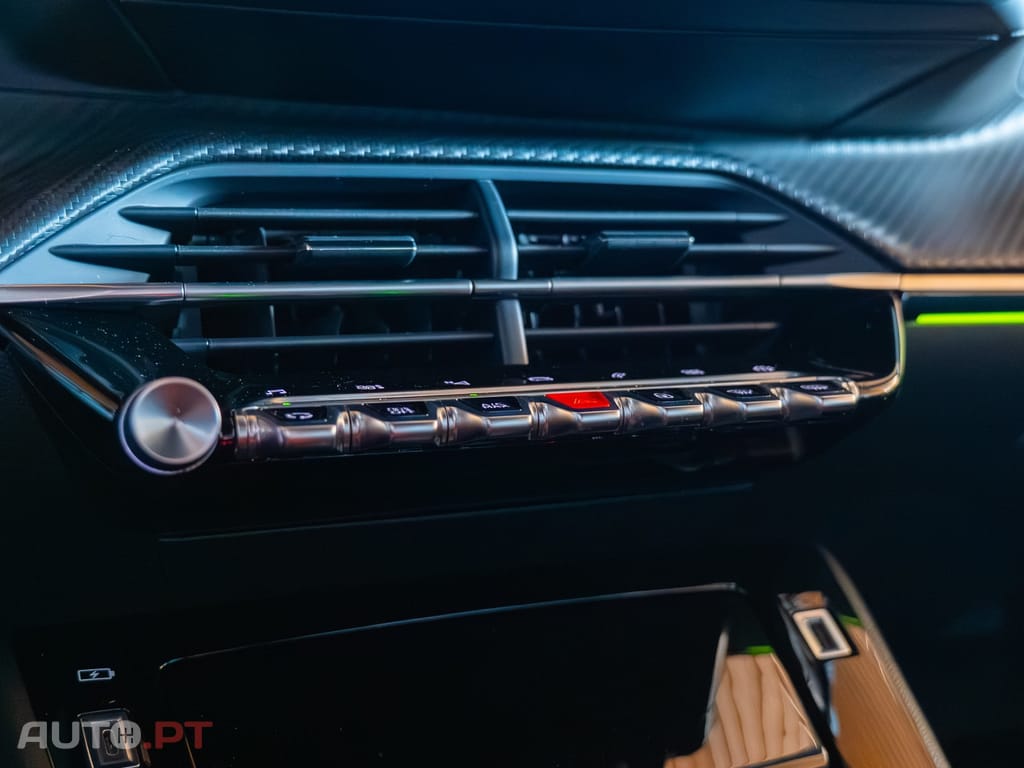 Peugeot 2008 1.2 PureTech GT