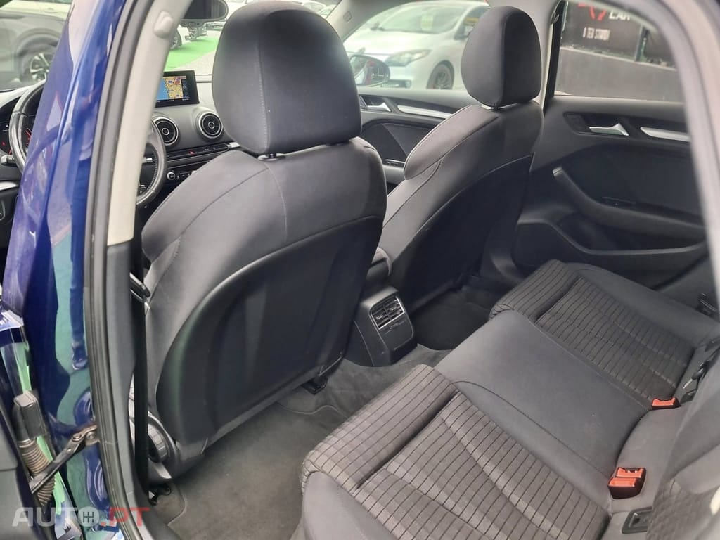 Audi A3 1.6 TDI S-line