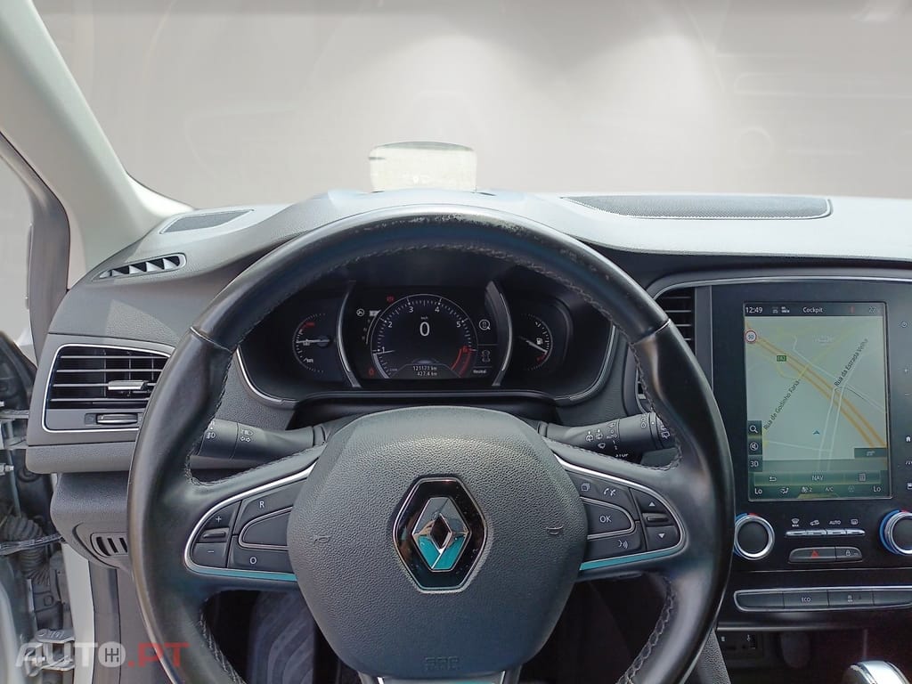 Renault Mégane Sport Tourer TCE 130 ENERGY EDC INTENS