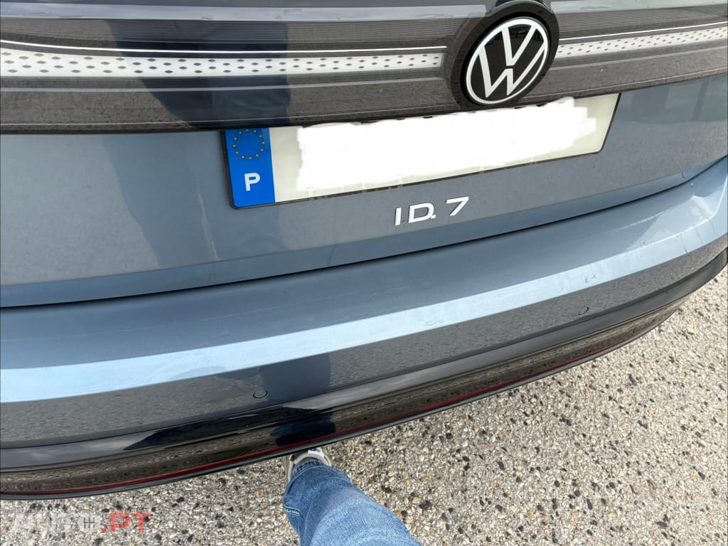 Volkswagen Id.7 Tourer 82kWh 1st