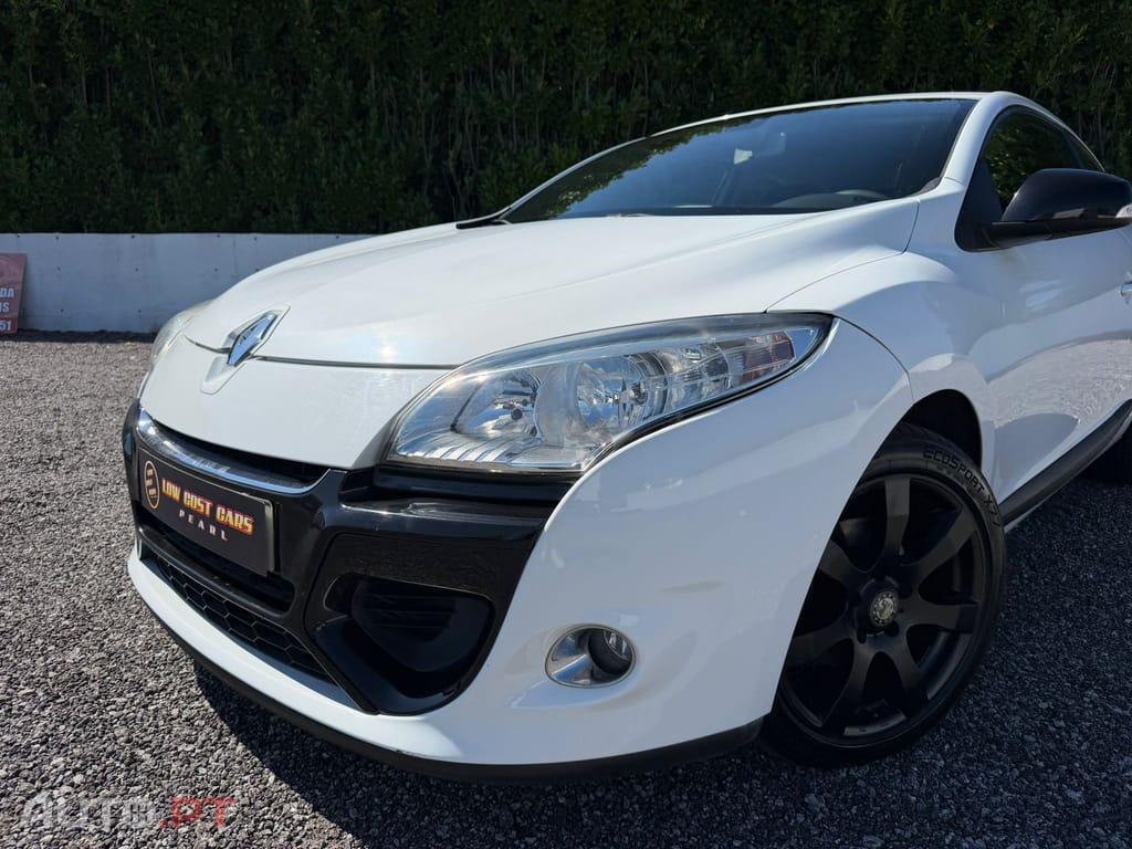 Renault Mégane Coupe 1.5 dCi Dynamique CO2 Champion