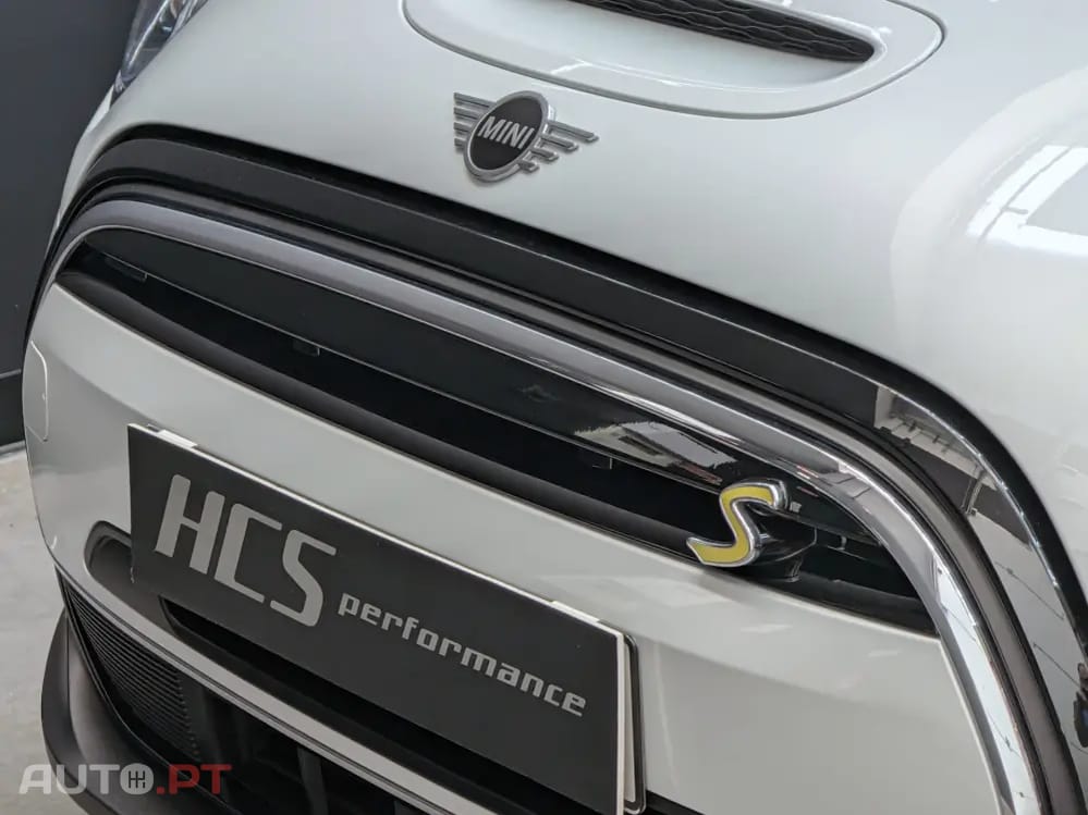 MINI Cooper Cooper SE