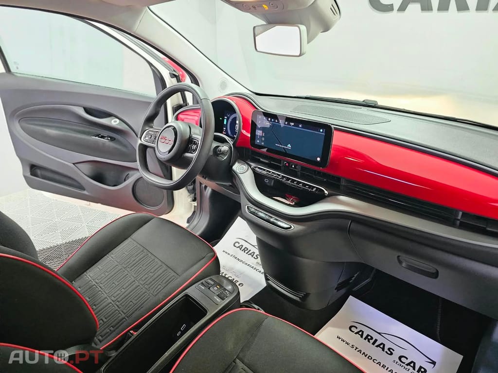 Fiat 500e 42 Kwh RED