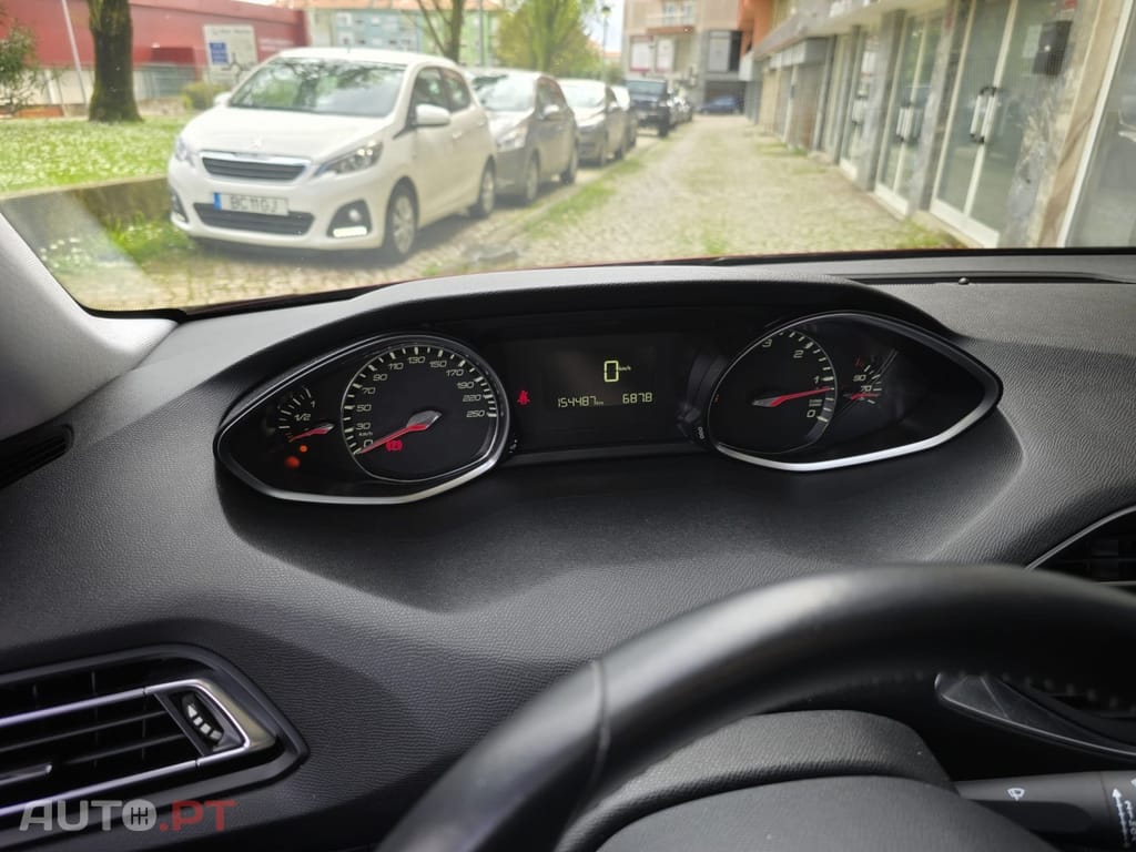Peugeot 308 SW 1.6 BlueHDi Allure