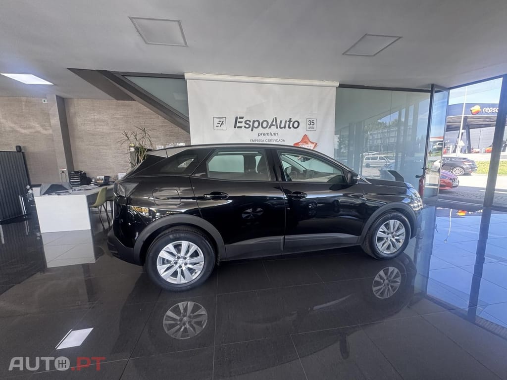 Peugeot 3008 1.5 BlueHDi Active