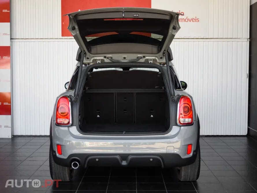 MINI Countryman Cooper D John Cooper Works