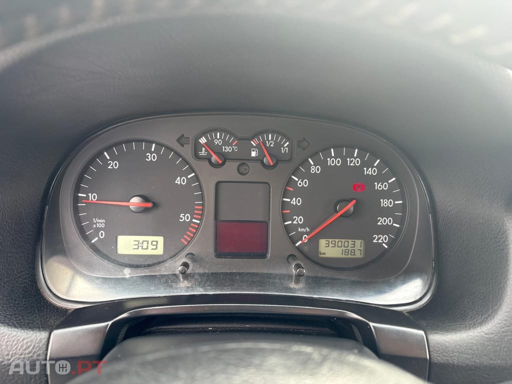 Volkswagen Golf 1.9 TDi Highline