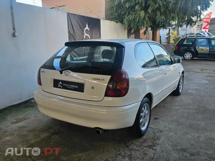 Toyota Corolla 2.0 D-4D Sol