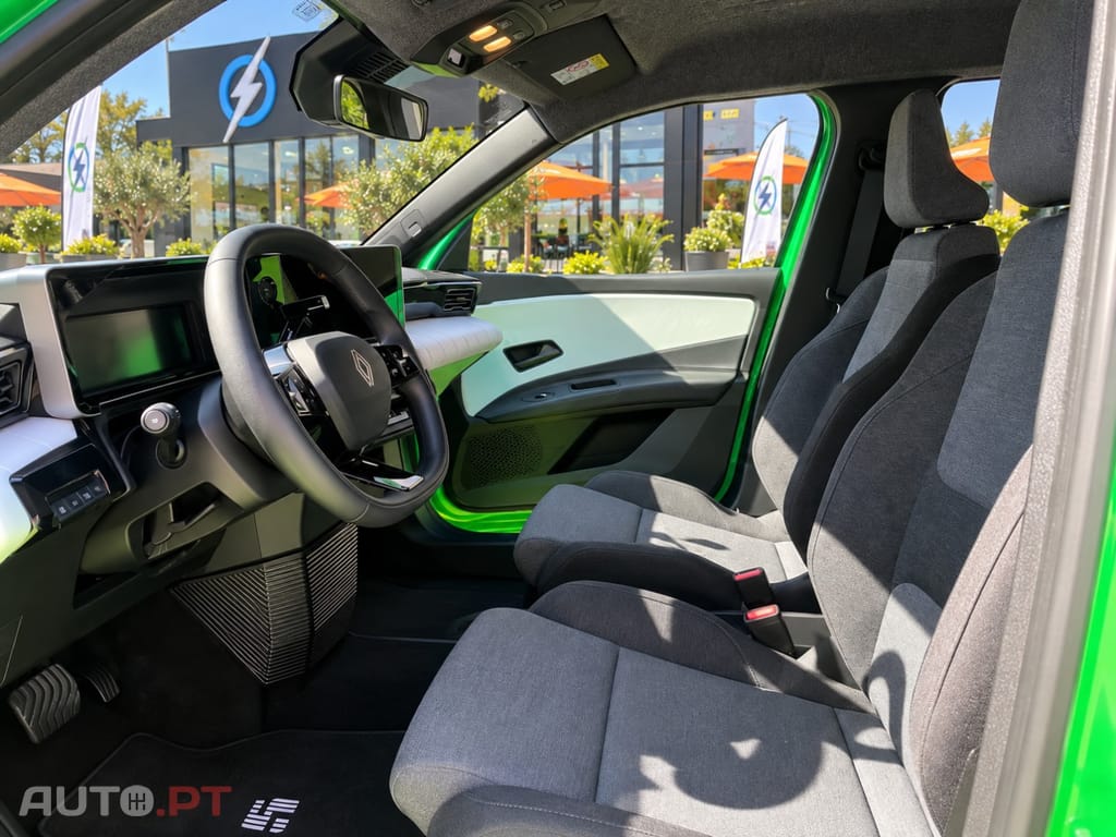 Renault 5 40 kWh Evolution Autonomia Urbana