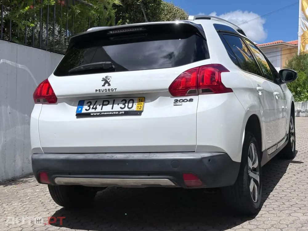 Peugeot 2008 1.6 e-HDi Allure