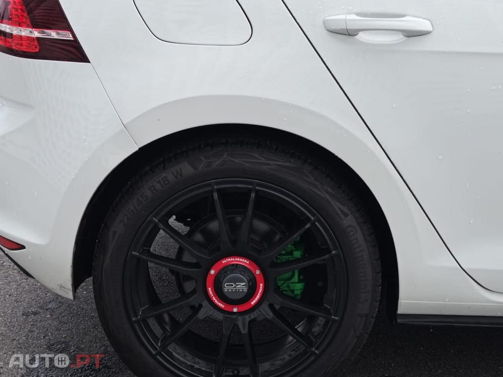 Volkswagen Golf 2.0 TDi GTD