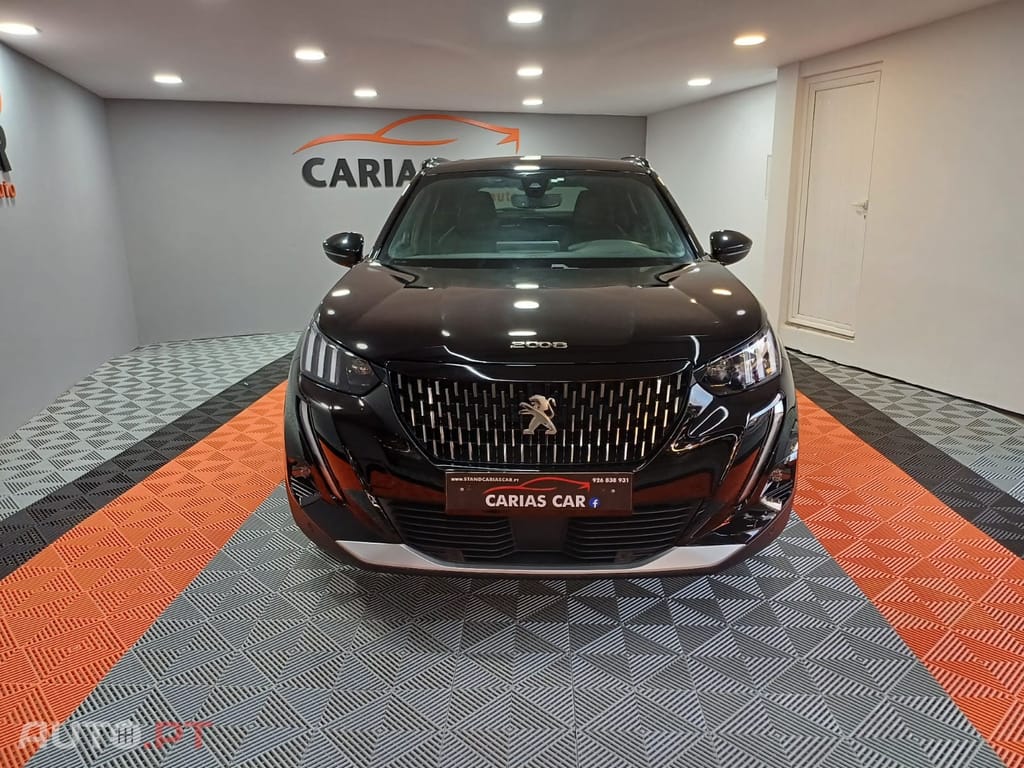 Peugeot 2008 1.2 PureTech GT EAT8