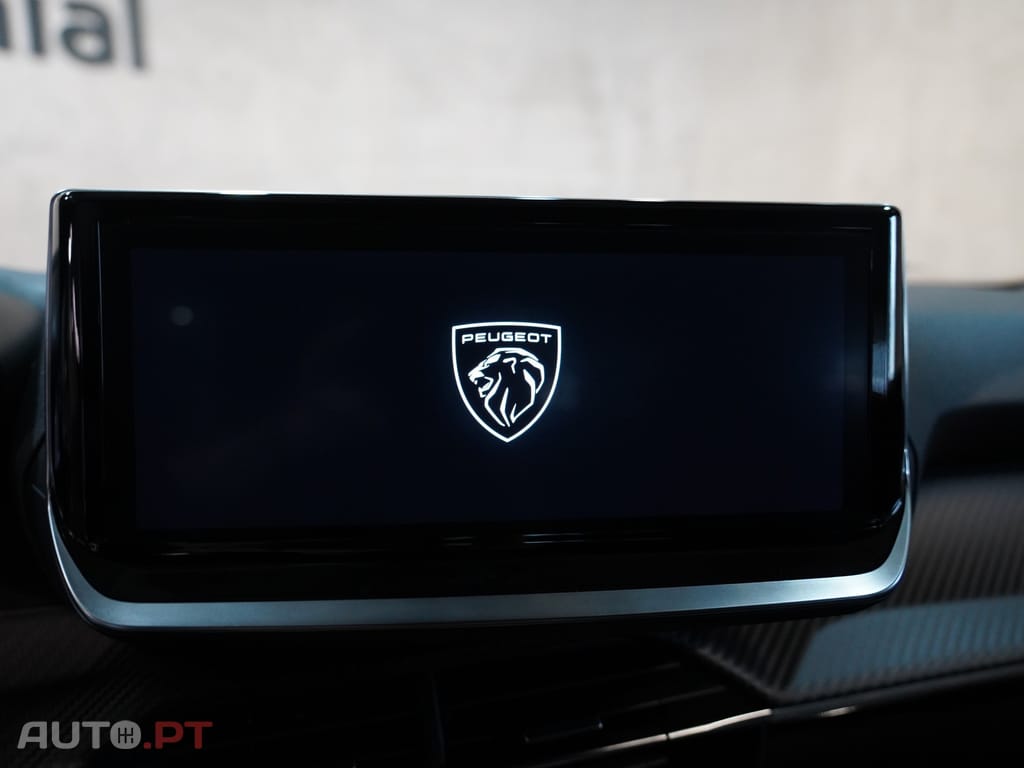 Peugeot 2008 1.2 Hybrid Allure e-DCS6