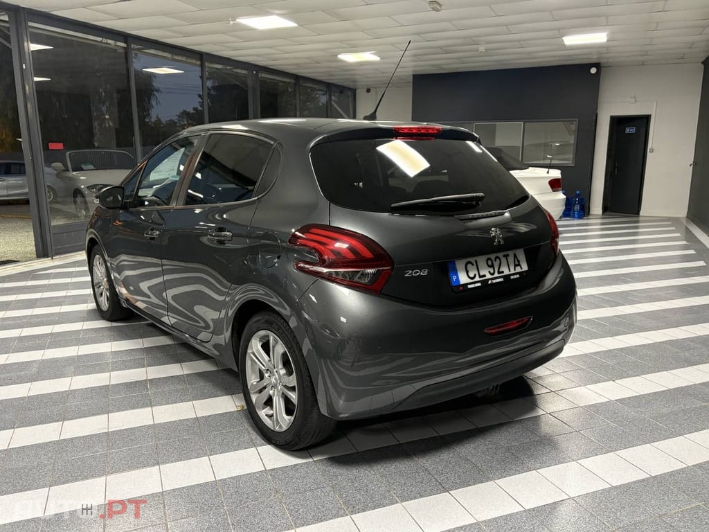 Peugeot 208 1.2 PureTech Style